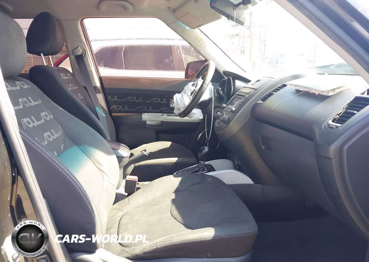 2012 Kia Soul + VIN:KNDJT2A62C7739084 - 5