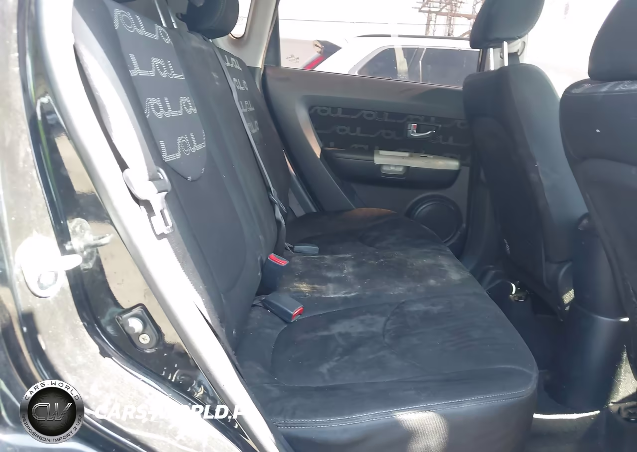 2012 Kia Soul + VIN:KNDJT2A62C7739084 - 8