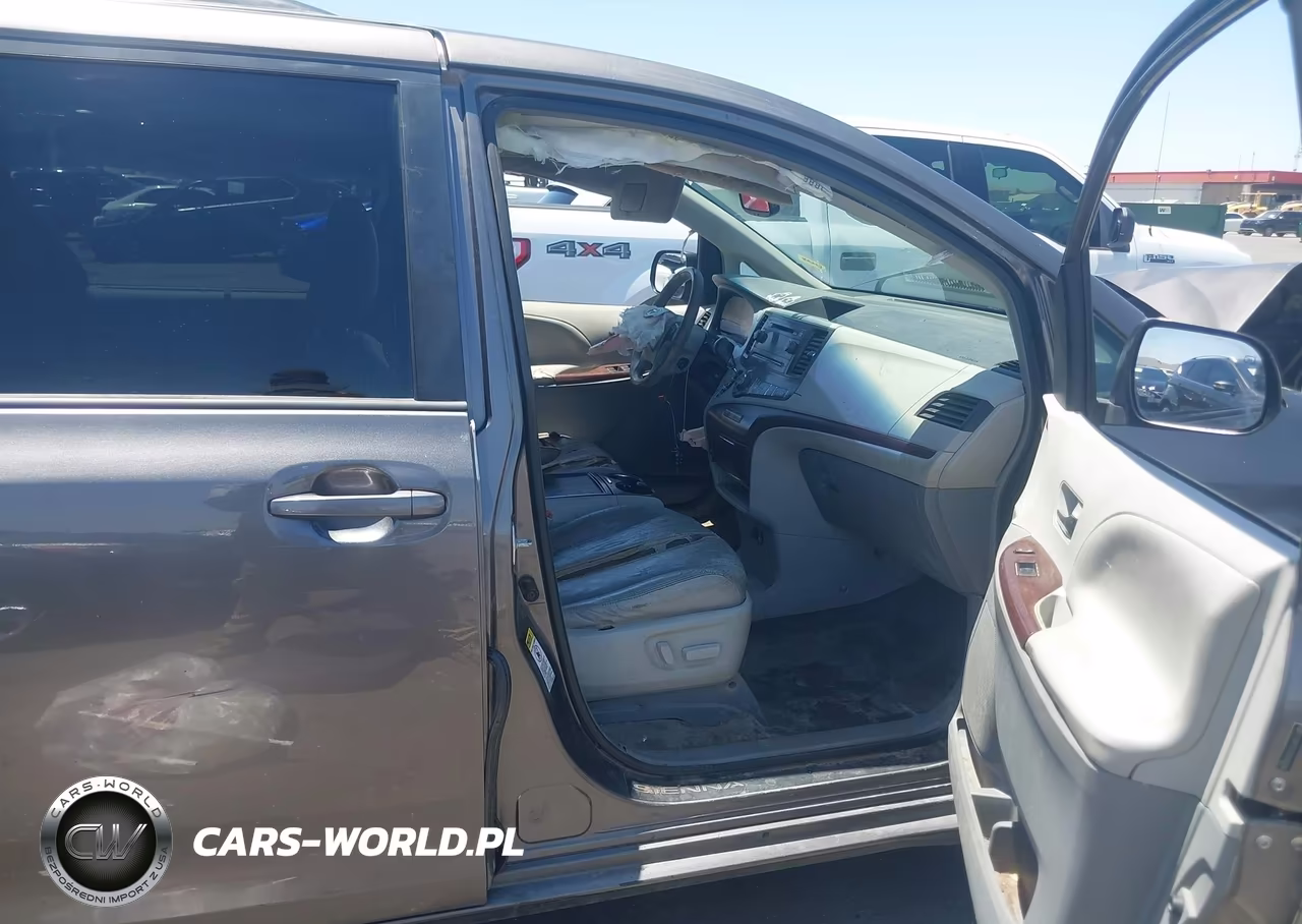 2013 Toyota Sienna Xle V6 8 Passenger VIN:5TDYK3DC7DS380394 - 5