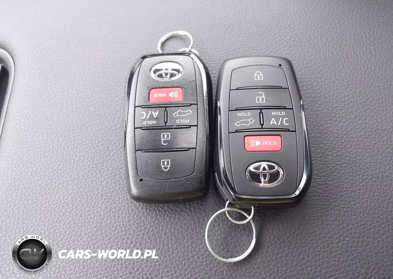 2025 Toyota Bz4X Xle VIN:JTMABACA9SA093512 - 11