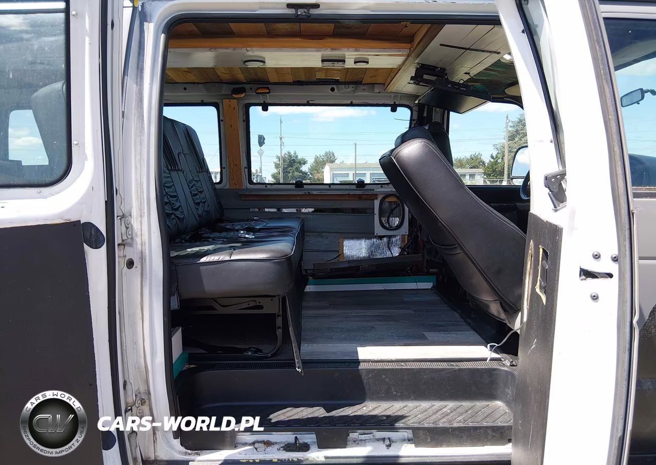 2008 Ford E-350 Super Duty Xl-Xlt VIN:1FBNE31L68DA36138 - 8