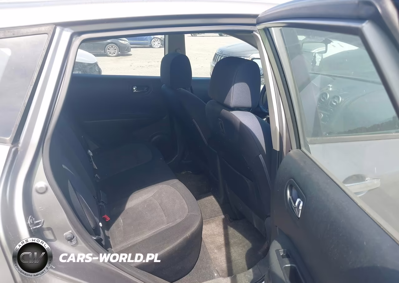 2014 Nissan Rogue Select S VIN:JN8AS5MV8EW703372 - 8