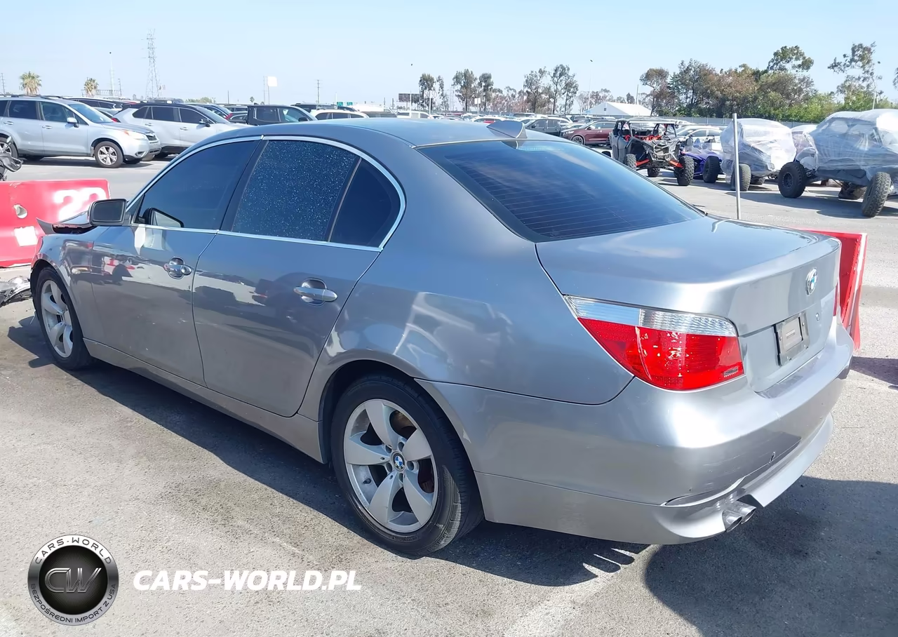 2007 BMW 530I VIN:WBANE73597CM54650 - 3