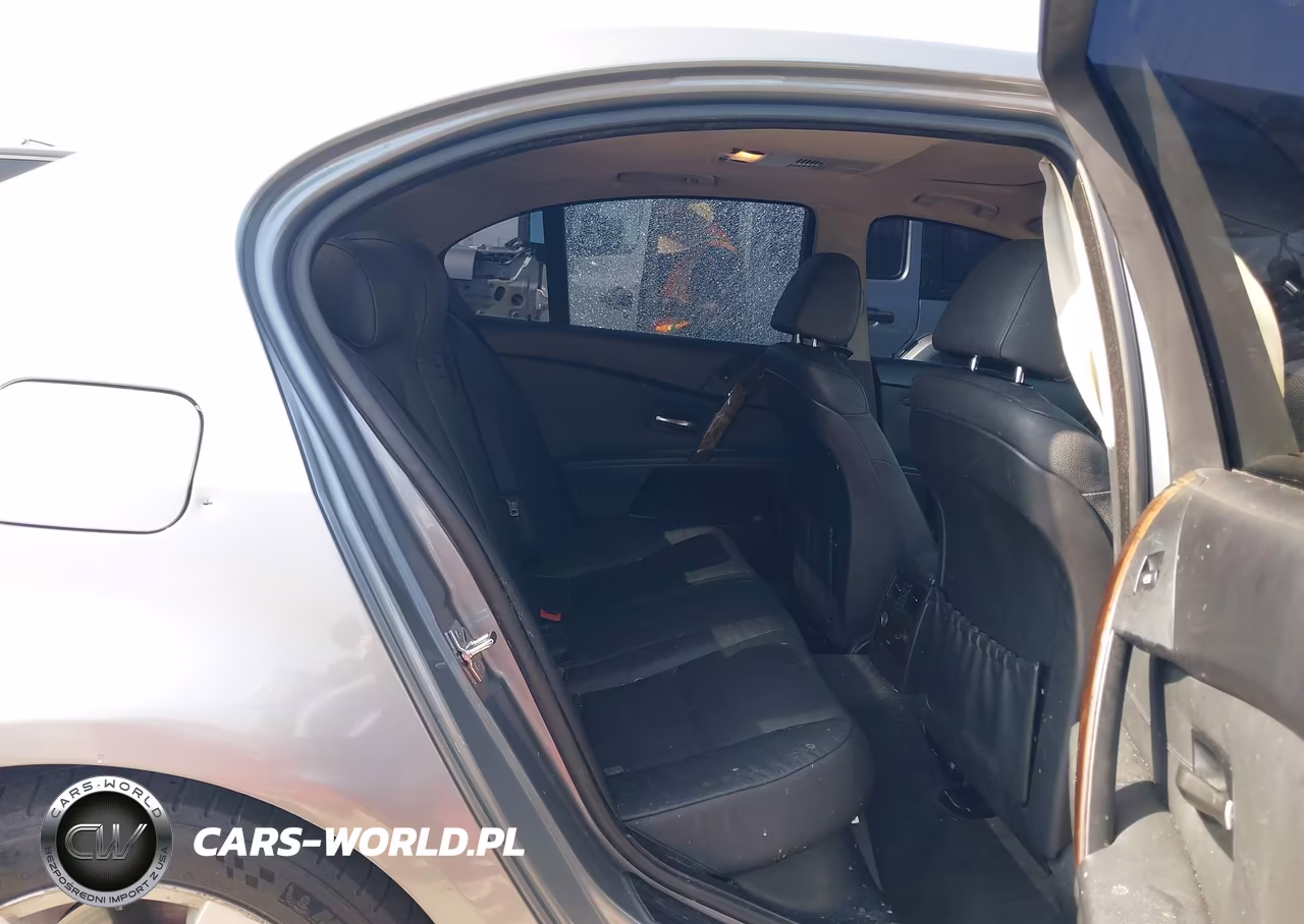 2007 BMW 530I VIN:WBANE73597CM54650 - 8