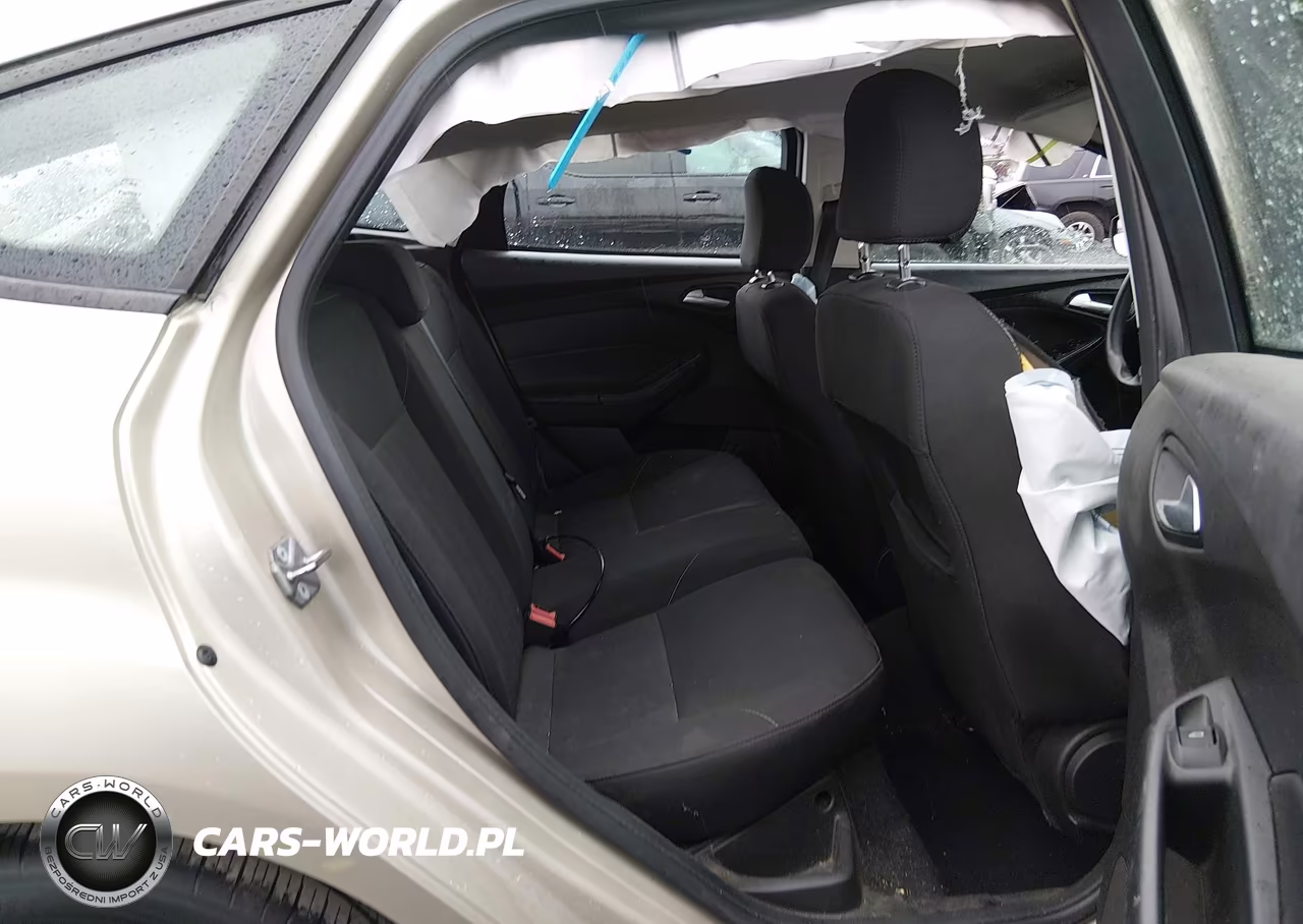2017 Ford Focus Se VIN:1FADP3K20HL271427 - 8