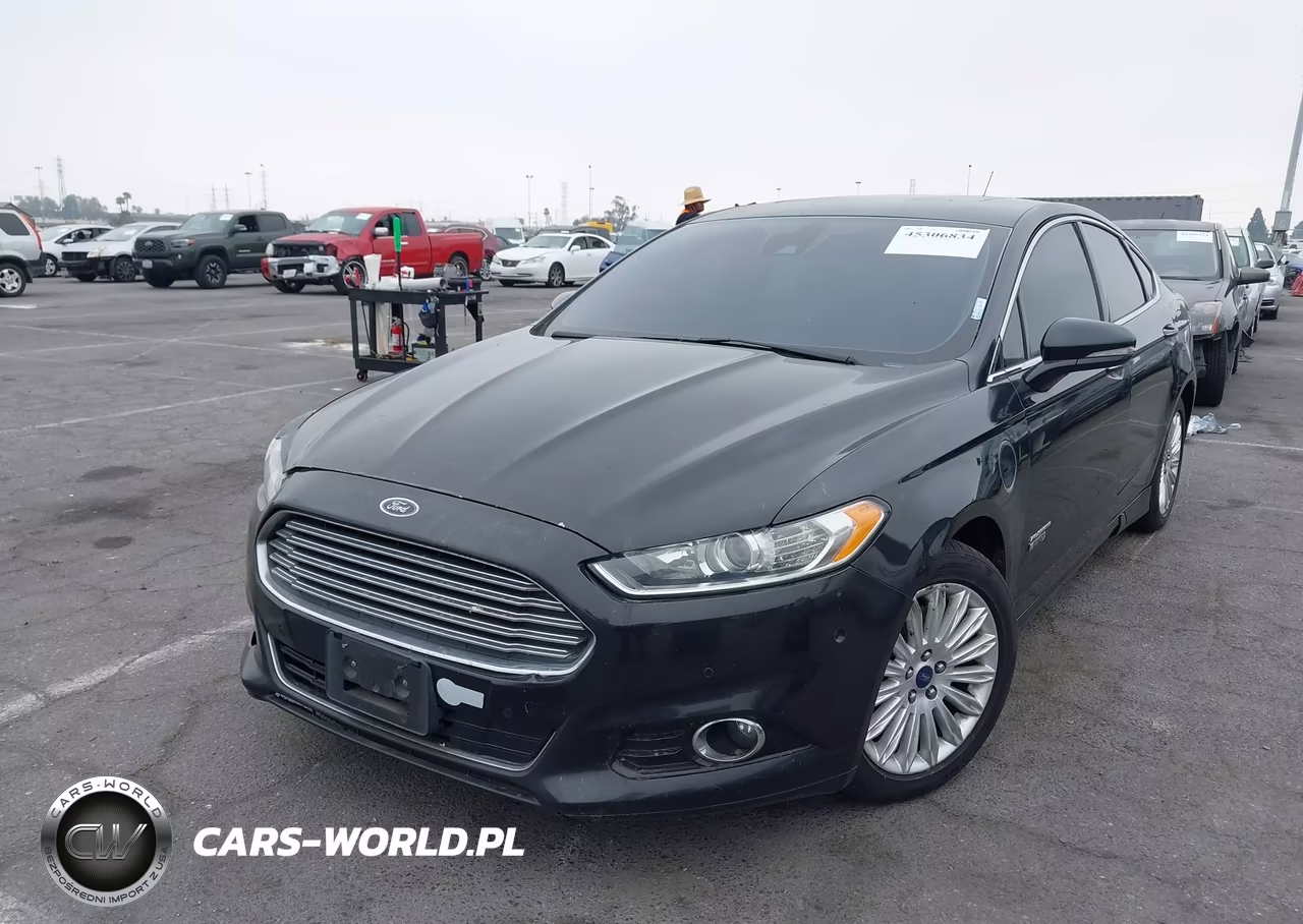 2014 Ford Fusion Energi Titanium VIN:3FA6P0SU7ER122115 - 2