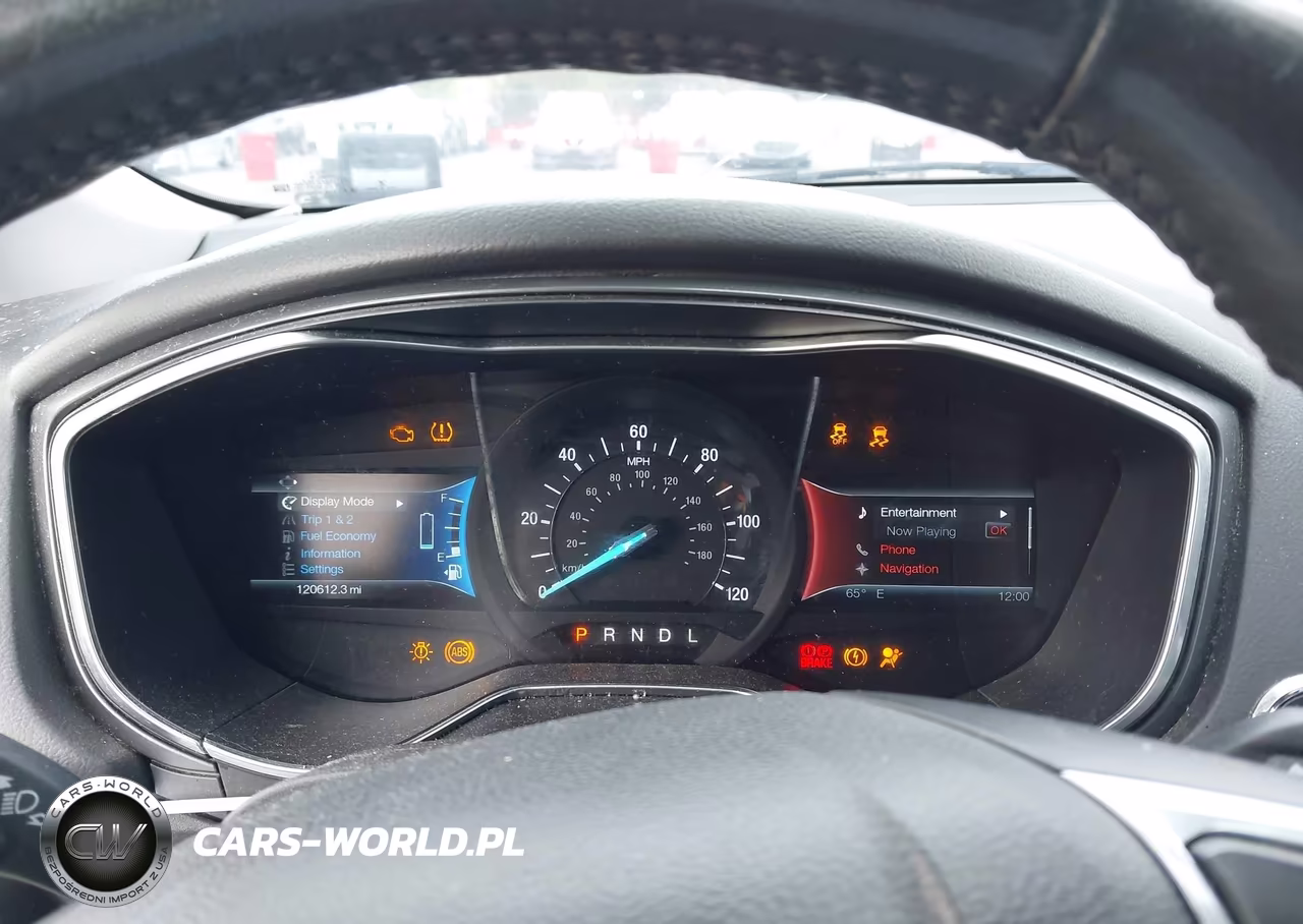 2014 Ford Fusion Energi Titanium VIN:3FA6P0SU7ER122115 - 7