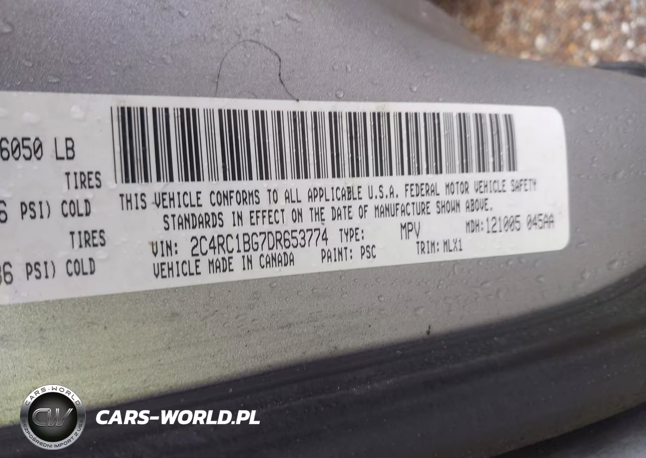2013 Chrysler Town & Country Touring VIN:2C4RC1BG7DR653774 - 9