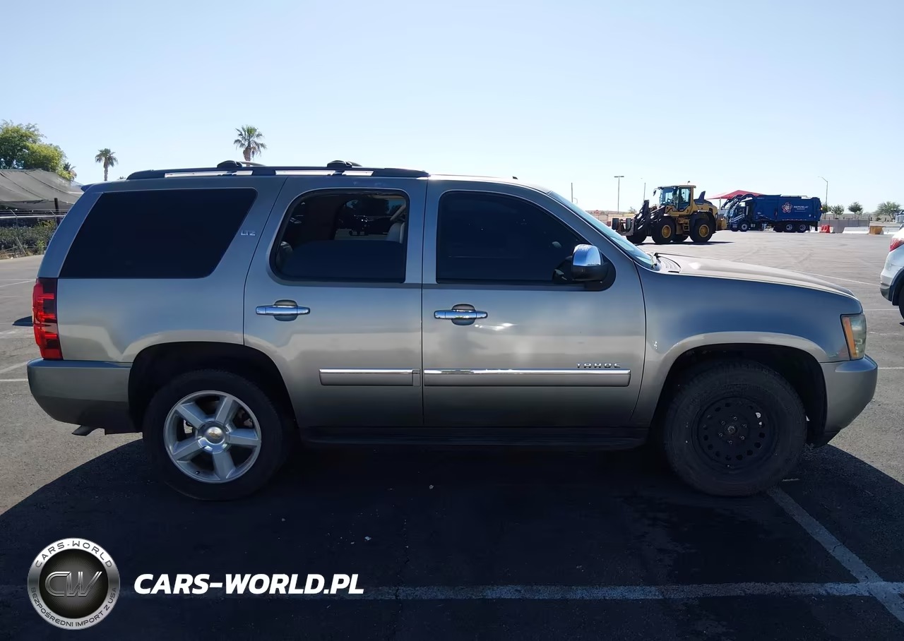 2009 Chevrolet Tahoe Ltz VIN:1GNFK33039R295080 - 13
