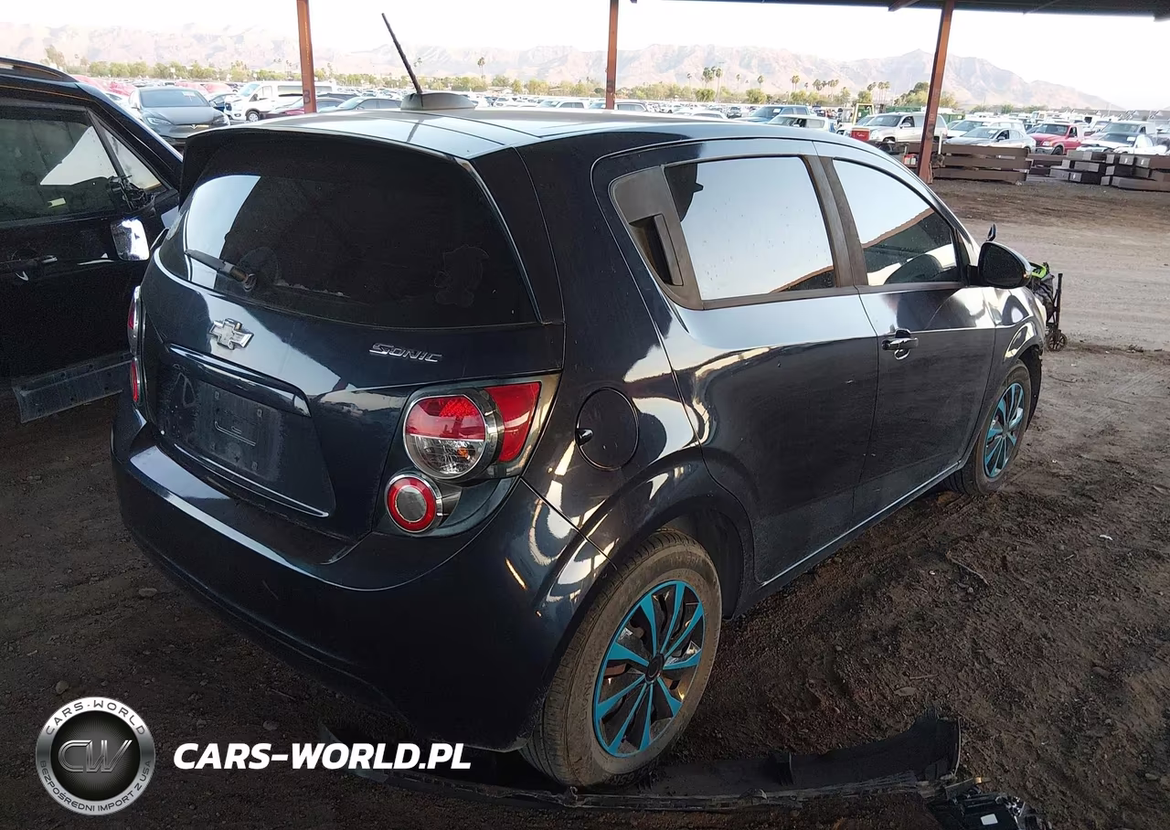 2015 Chevrolet Sonic Ls Auto VIN:1G1JA6SH2F4151536 - 4