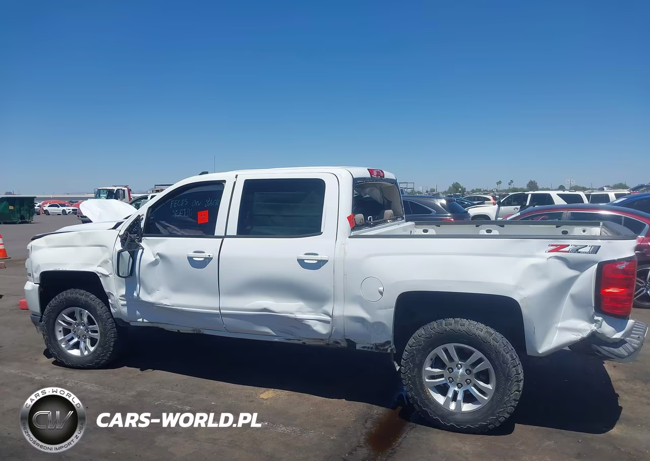 2018 Chevrolet Silverado 1500 2Lt VIN:3GCUKREC5JG131974 - 6