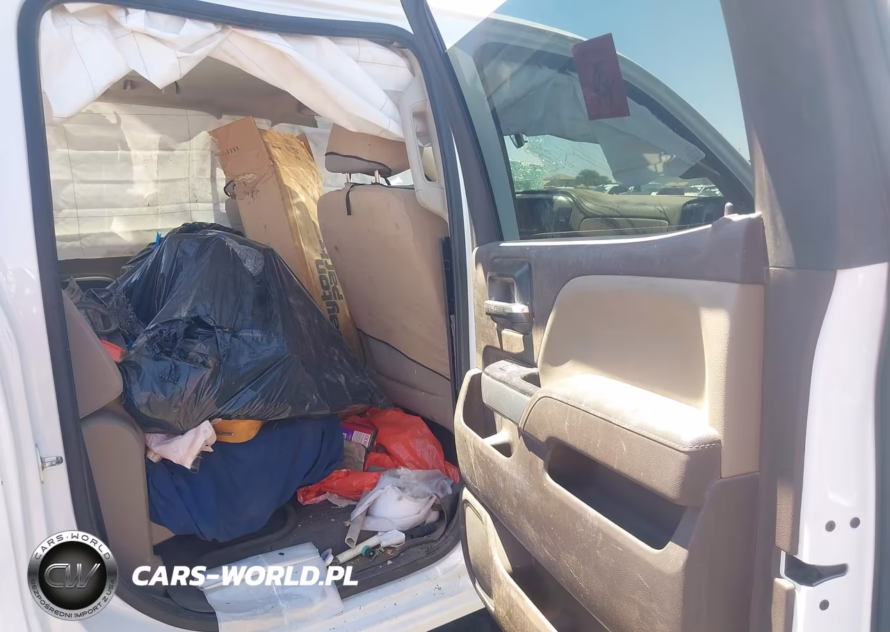 2018 Chevrolet Silverado 1500 2Lt VIN:3GCUKREC5JG131974 - 8