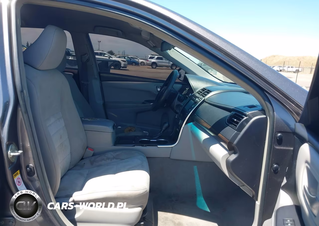 2017 Toyota Camry Le VIN:4T1BF1FK8HU643220 - 5