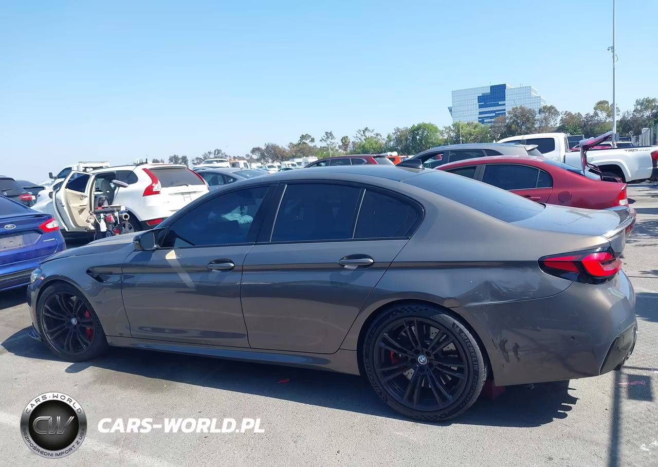 2022 BMW M5 VIN:WBS83CH03NCK94802 - 14