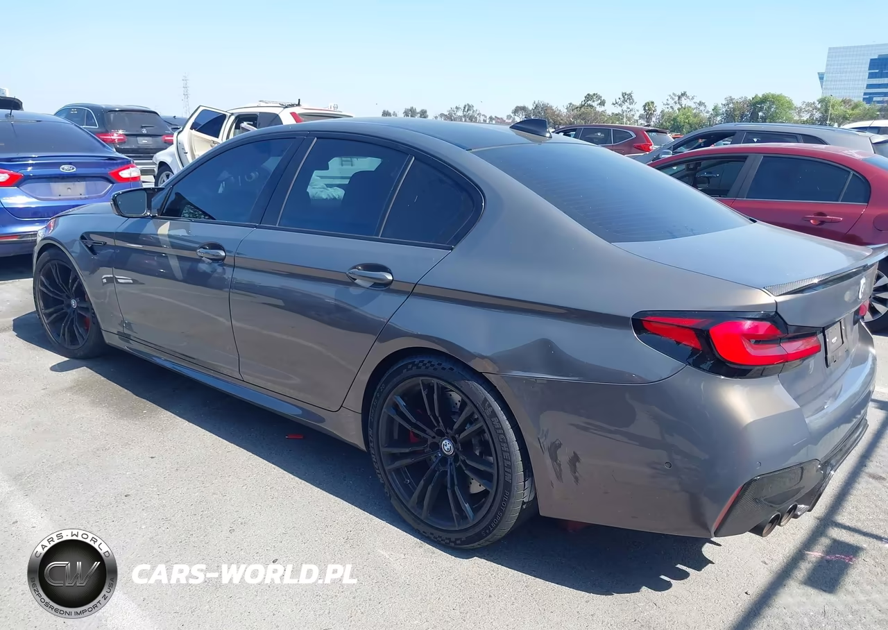 2022 BMW M5 VIN:WBS83CH03NCK94802 - 3