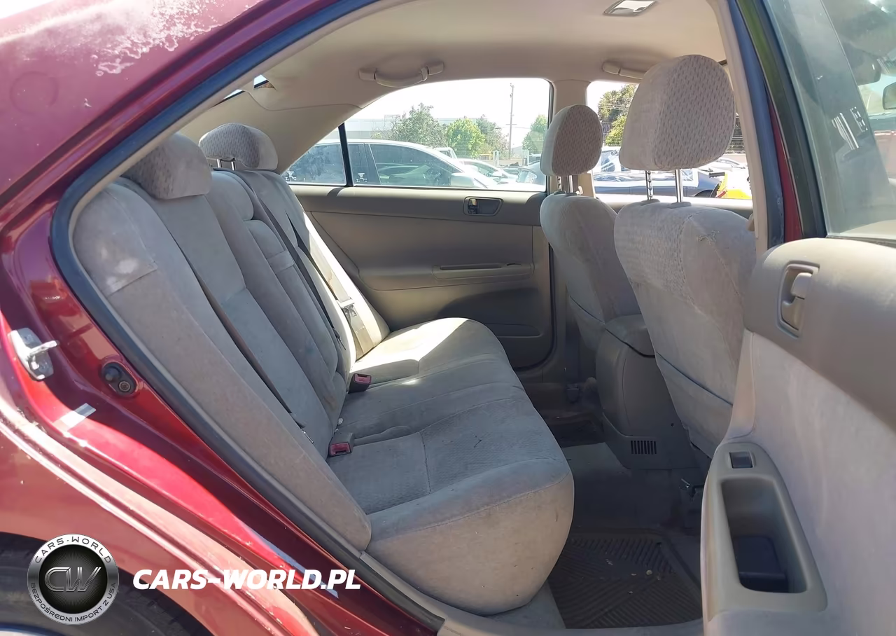 2002 Toyota Camry Le VIN:4T1BE32KX2U080666 - 8