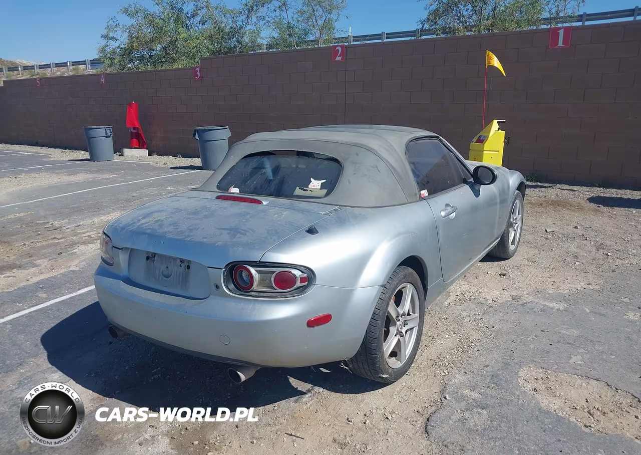 2006 Mazda Mx-5 Touring VIN:JM1NC25F360115822 - 4