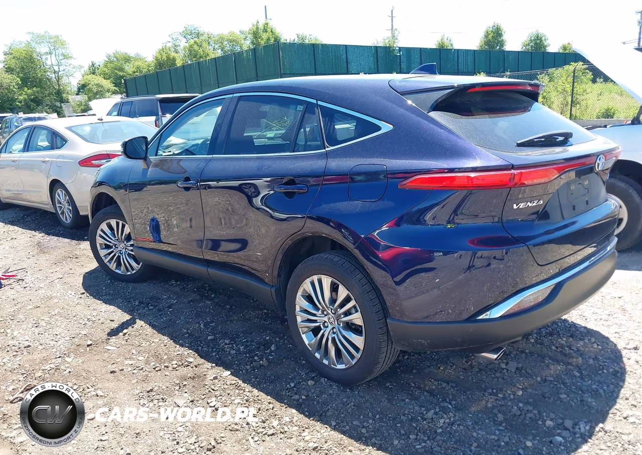 2024 Toyota Venza Limited VIN:JTEAAAAH3RJ172750 - 3