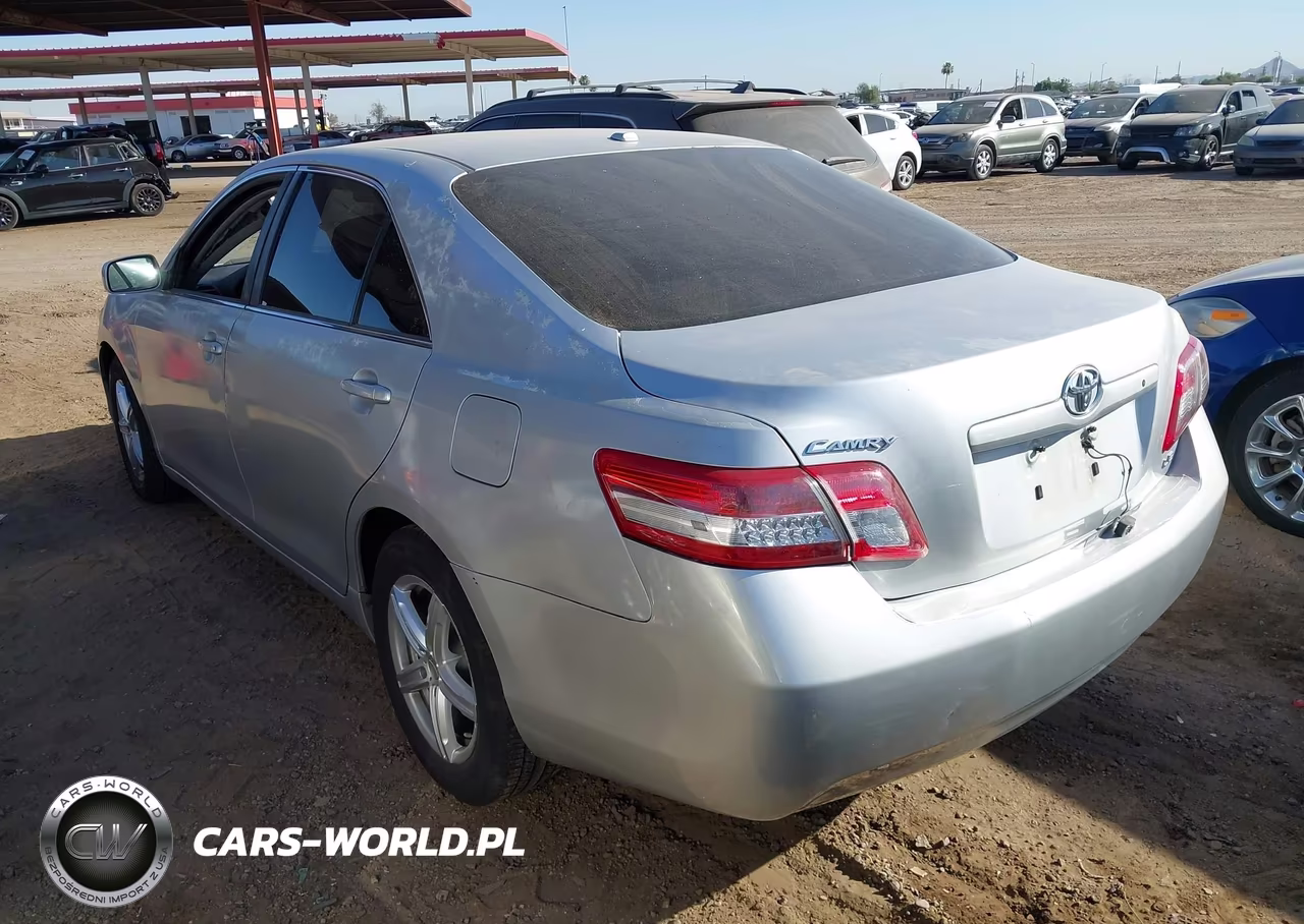 2010 Toyota Camry Le VIN:4T1BF3EK9AU575111 - 3