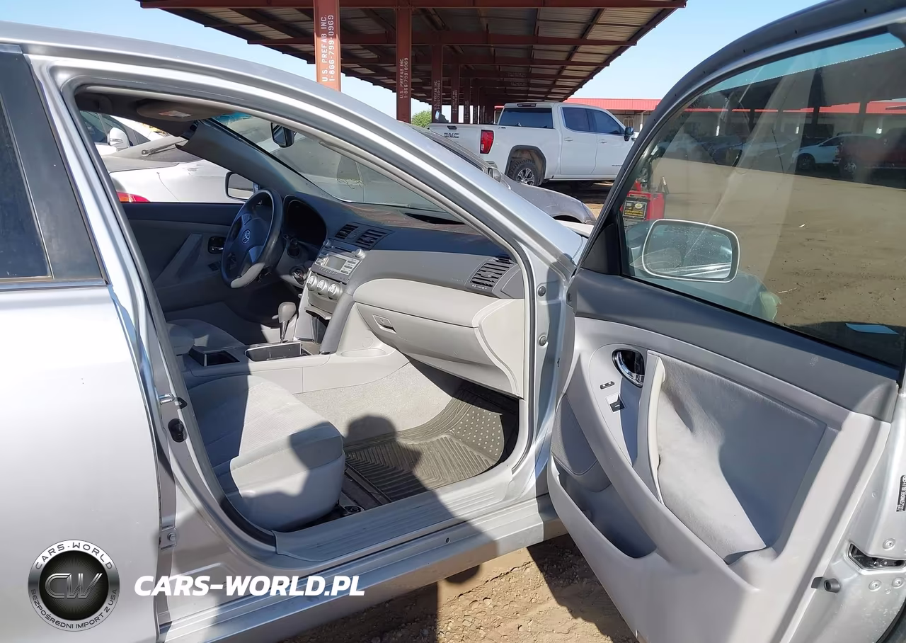 2010 Toyota Camry Le VIN:4T1BF3EK9AU575111 - 5