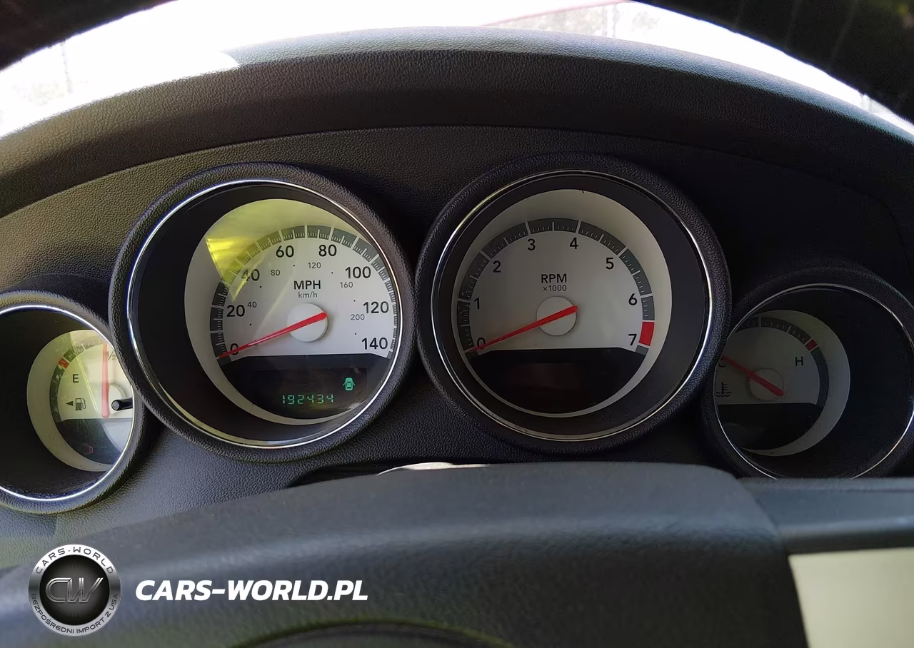 2008 Dodge Charger VIN:2B3KA43R18H162025 - 7