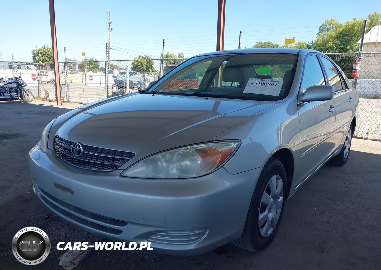 2003 Toyota Camry Le VIN:4T1BE32K13U673284 - 2