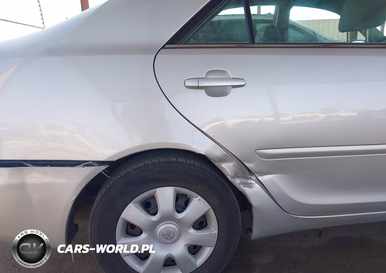 2003 Toyota Camry Le VIN:4T1BE32K13U673284 - 6