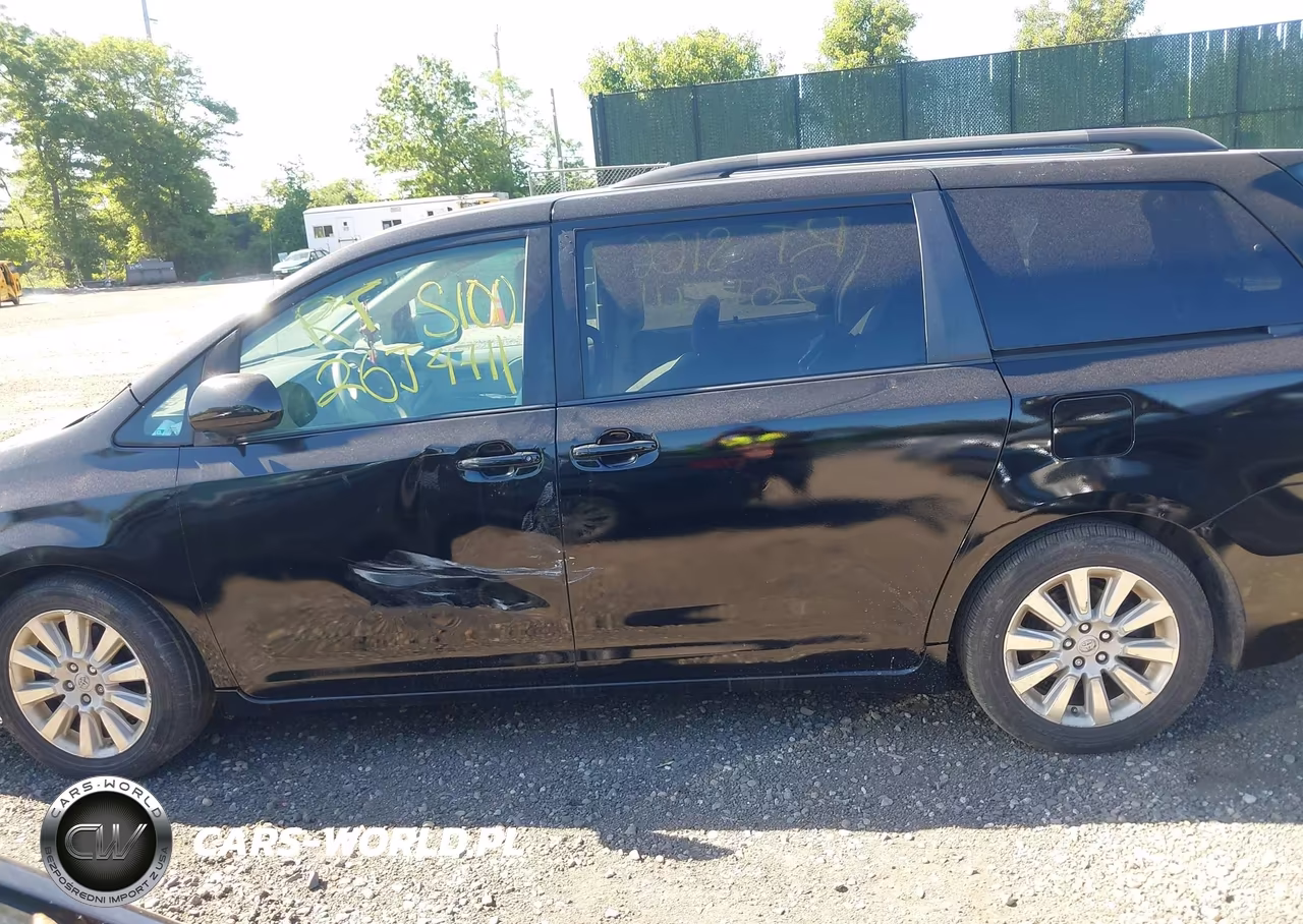 2012 Toyota Sienna Le V6 8 Passenger VIN:5TDKK3DCXCS234110 - 13