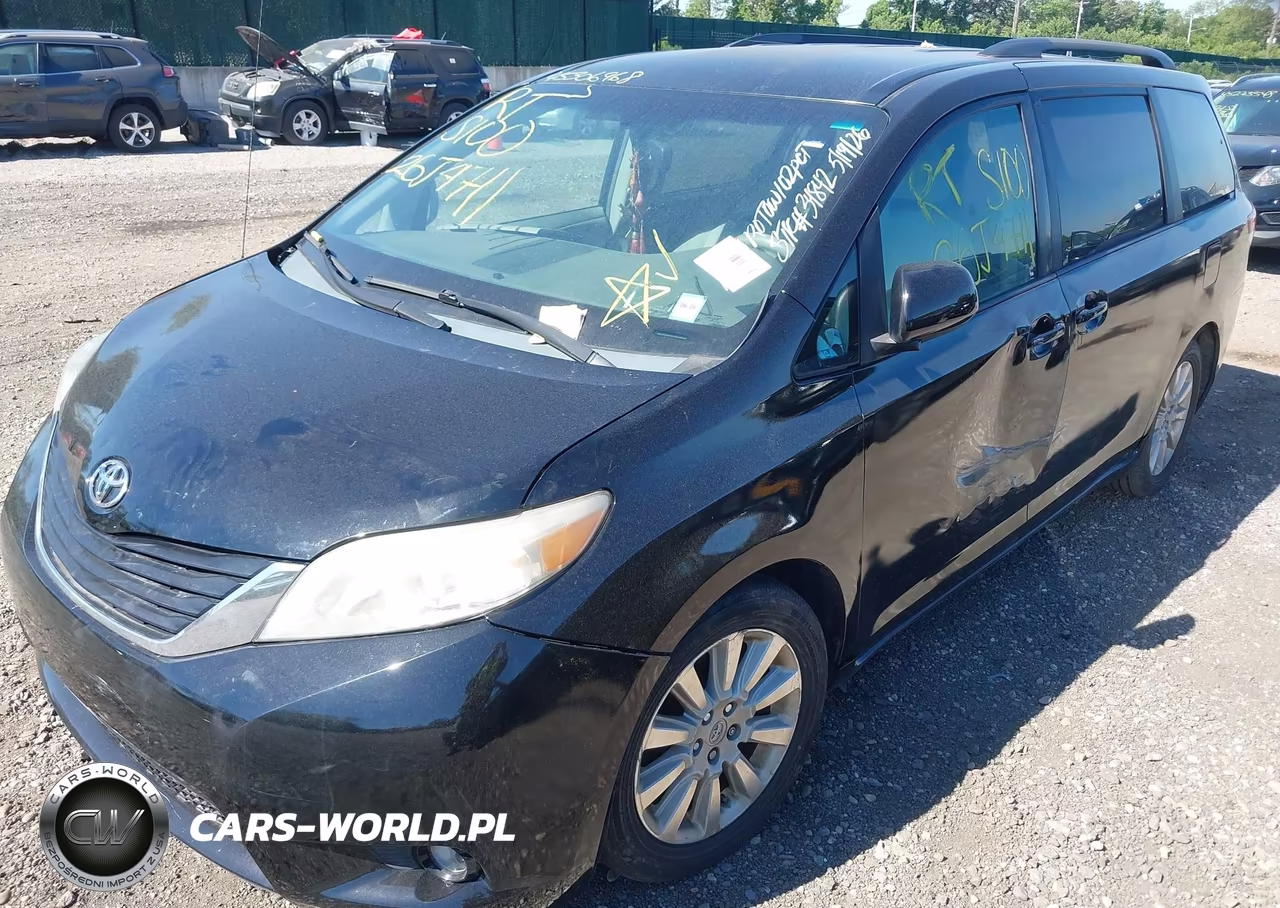 2012 Toyota Sienna Le V6 8 Passenger VIN:5TDKK3DCXCS234110 - 2