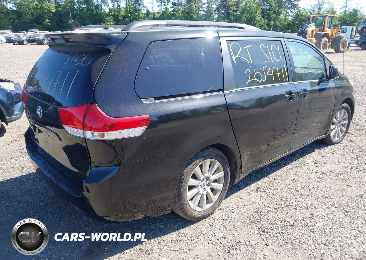 2012 Toyota Sienna Le V6 8 Passenger VIN:5TDKK3DCXCS234110 - 4