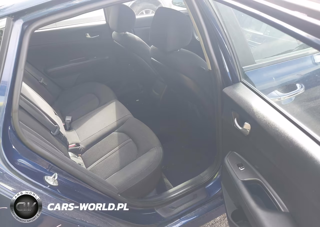 2018 Kia Optima Lx VIN:5XXGT4L32JG233235 - 8