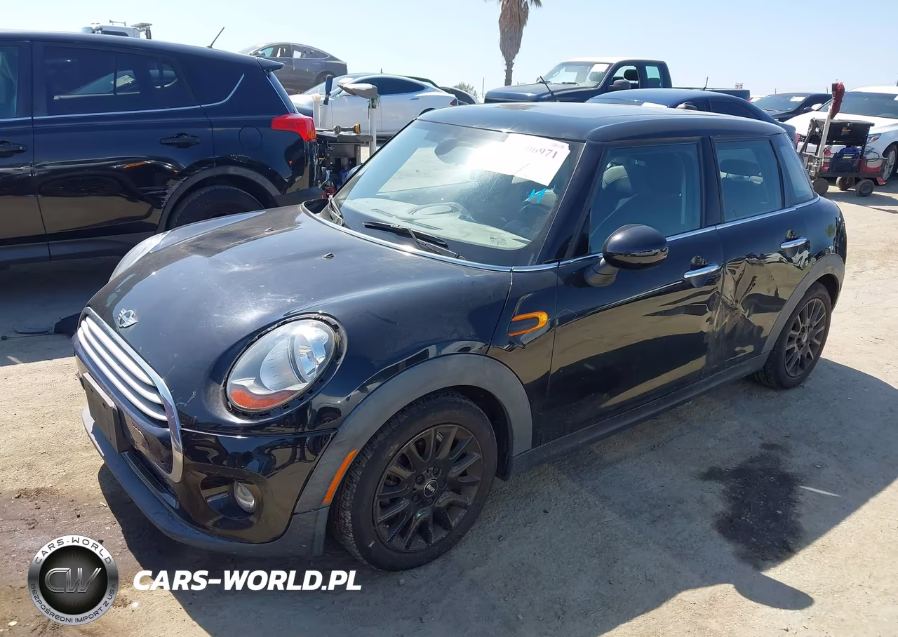 2015 Mini Hardtop Cooper VIN:WMWXS5C57FT830718 - 2