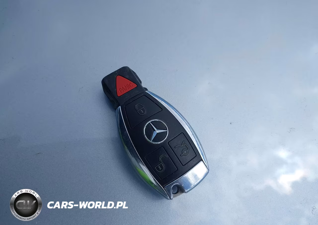 2014 Mercedes-Benz C 250 VIN:WDDGJ4HB4EG273228 - 11