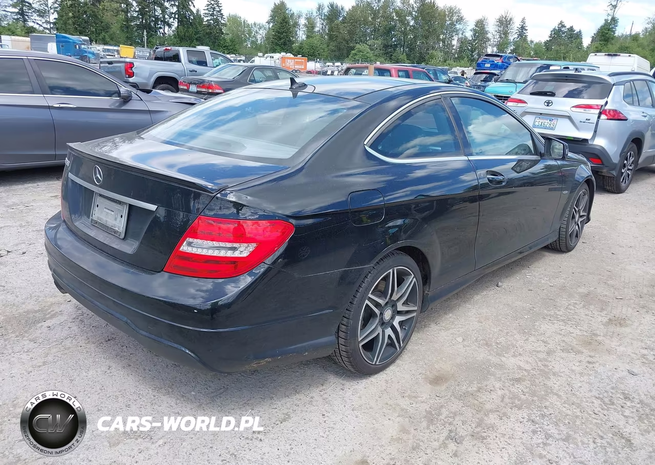 2014 Mercedes-Benz C 250 VIN:WDDGJ4HB4EG273228 - 4