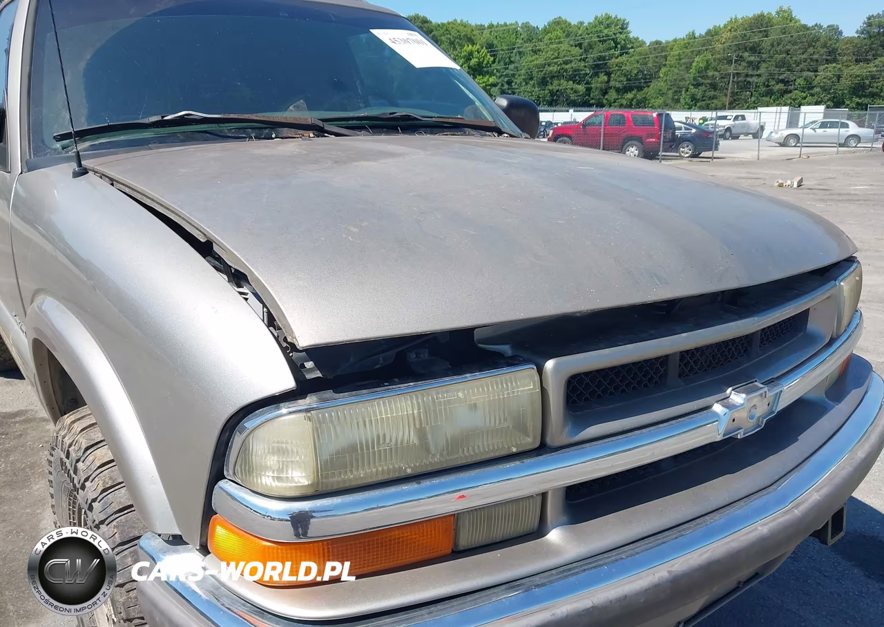 2001 Chevrolet S-10 Ls VIN:1GCDT13W21K237366 - 6