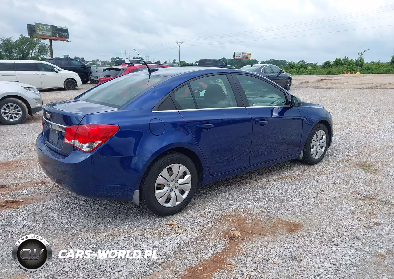 2012 Chevrolet Cruze Ls VIN:1G1PC5SH5C7136098 - 4