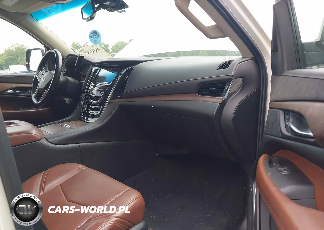 2015 Cadillac Escalade Luxury VIN:1GYS4MKJ9FR542853 - 5