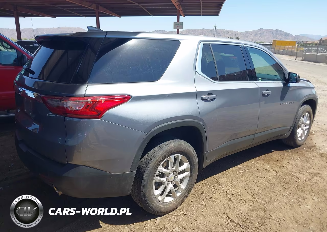 2021 Chevrolet Traverse Fwd Ls VIN:1GNERFKW0MJ228877 - 4