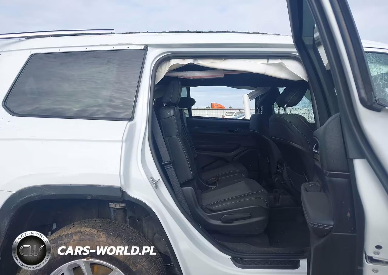 2025 Jeep Grand Cherokee L Laredo X 4X4 VIN:1C4RJKAG0S8739465 - 8