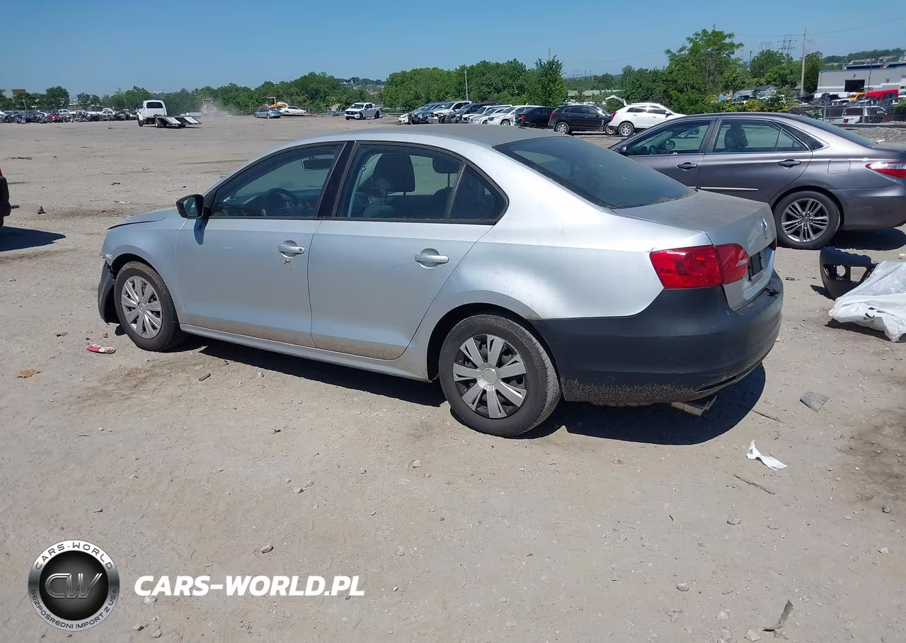 2011 Volkswagen Jetta 2.0L S VIN:3VW2K7AJ3BM361593 - 3