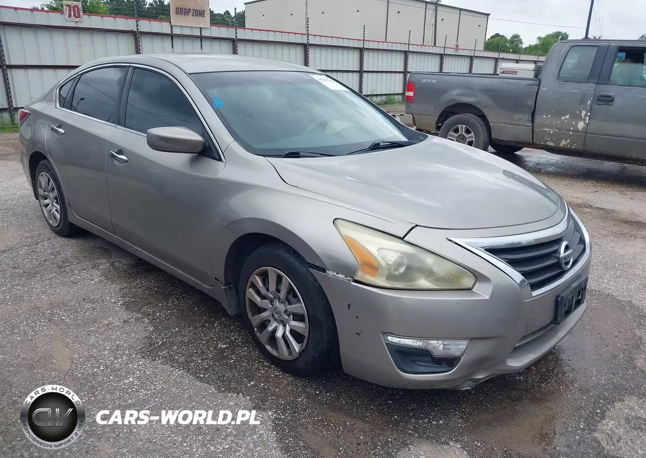 2015 Nissan Altima 2.5 S – zdjęcie 1 z 14