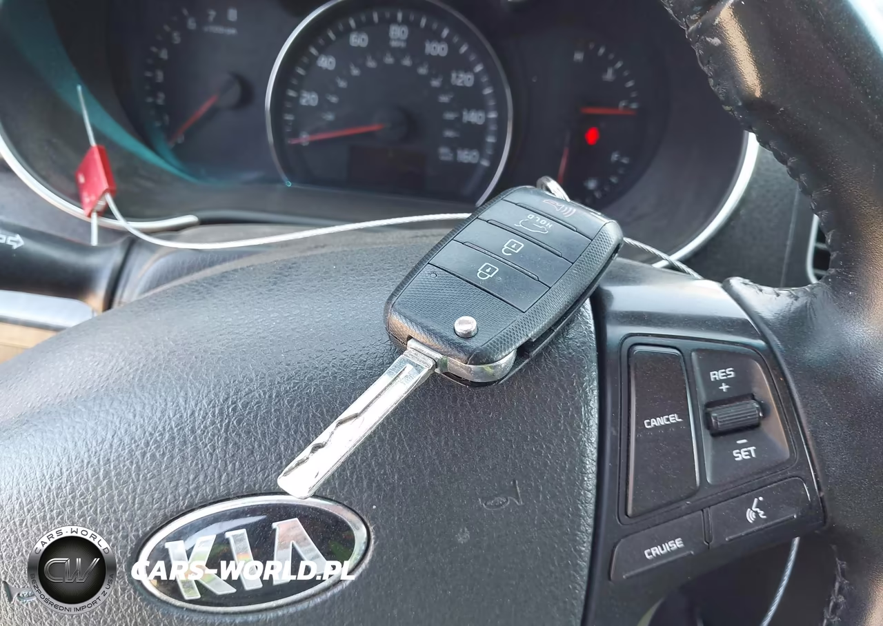 2015 Kia Sorento Lx VIN:5XYKT4A65FG624941 - 11