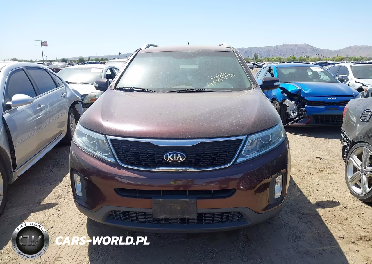2015 Kia Sorento Lx VIN:5XYKT4A65FG624941 - 6