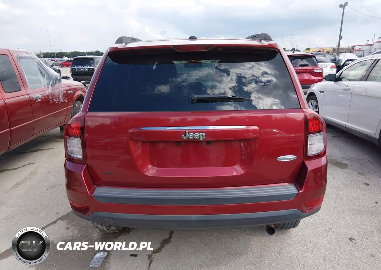 2016 Jeep Compass Latitude VIN:1C4NJCEAXGD789735 - 16