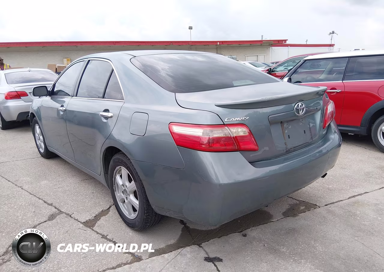 2008 Toyota Camry Le VIN:4T4BE46K28R043142 - 3