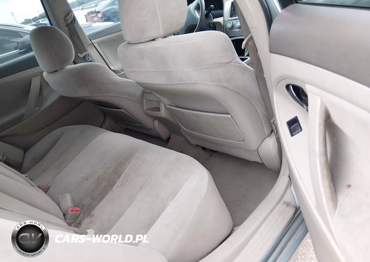 2008 Toyota Camry Le VIN:4T4BE46K28R043142 - 8