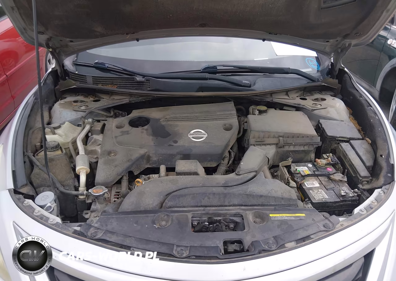 2015 Nissan Altima 2.5 S VIN:1N4AL3AP7FN304064 - 10