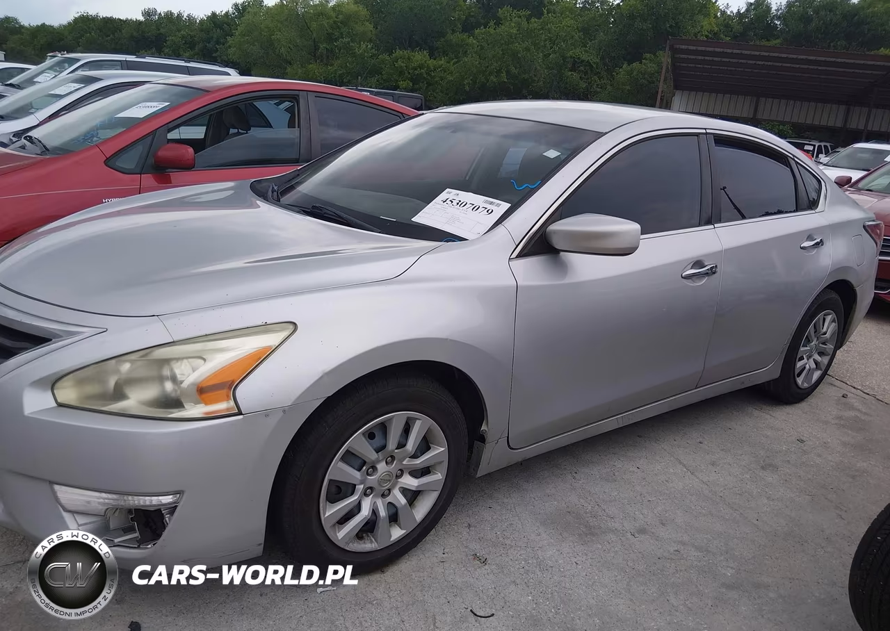 2015 Nissan Altima 2.5 S VIN:1N4AL3AP7FN304064 - 14