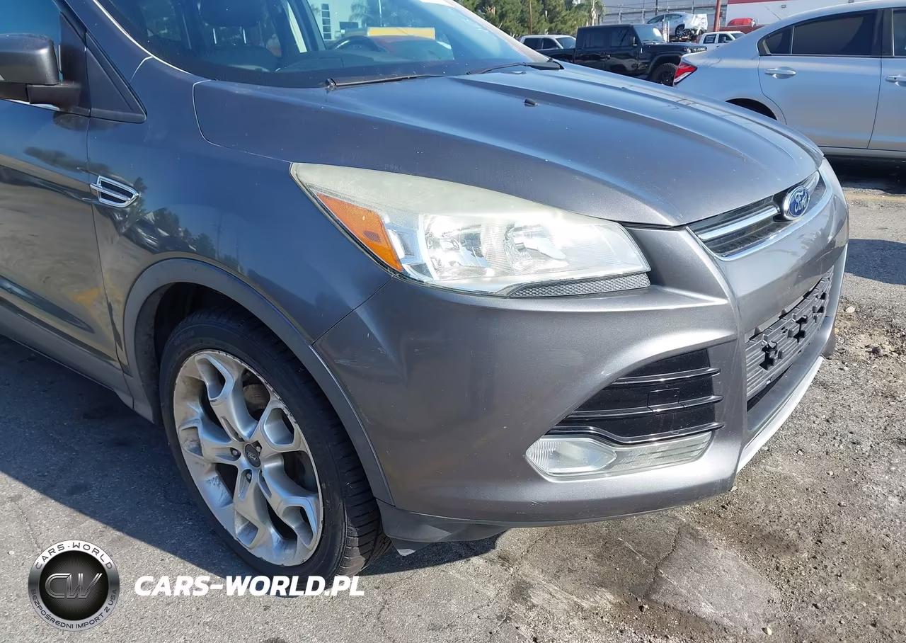 2014 Ford Escape Titanium VIN:1FMCU0JXXEUA84739 - 14