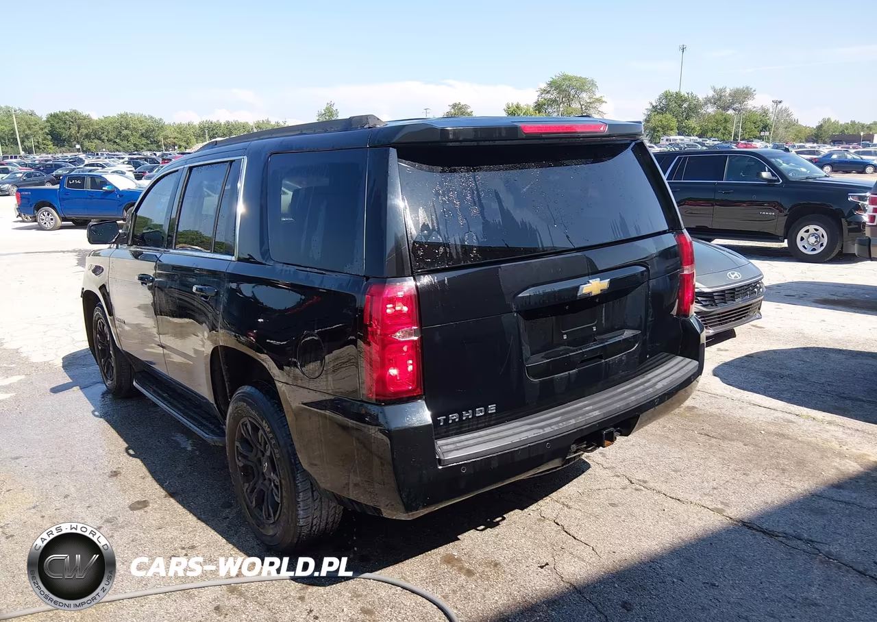 2018 Chevrolet Tahoe Lt VIN:1GNSCBKCXJR247646 - 3